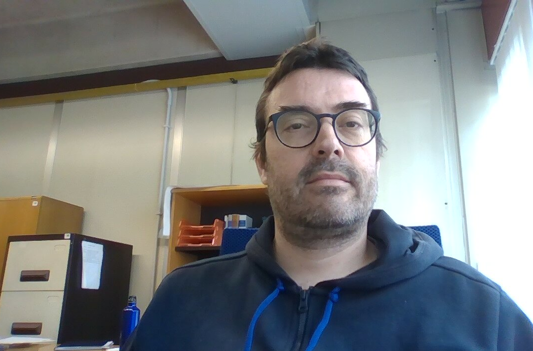 foto nello studio a Tor Vergata